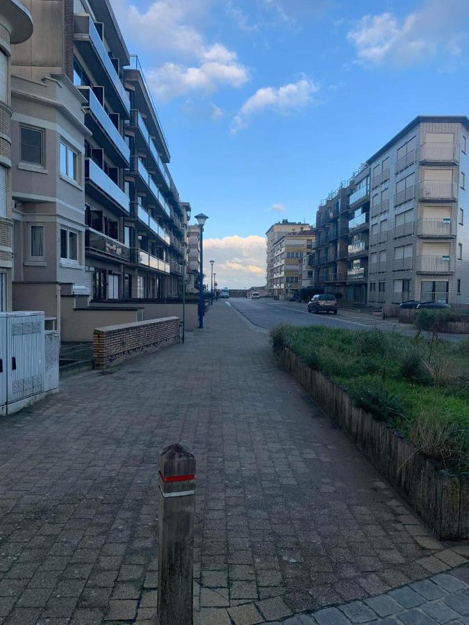 Chez L&L Appartement Koksijde Buitenkant foto