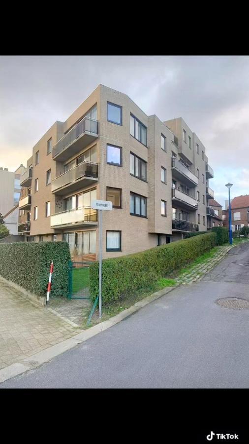 Chez L&L Appartement Koksijde Buitenkant foto